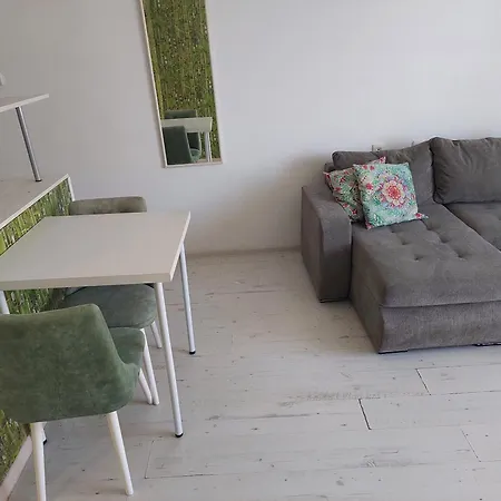 Lucky Bamboo Apartment Novi Sad